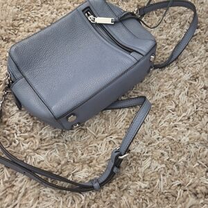 Elegant Light Blue Leather Shoulder Bag